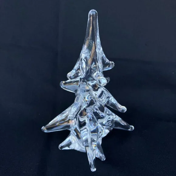 Toscany Crystal 8” Christmas Twisted Tree - Picture 4 of 12